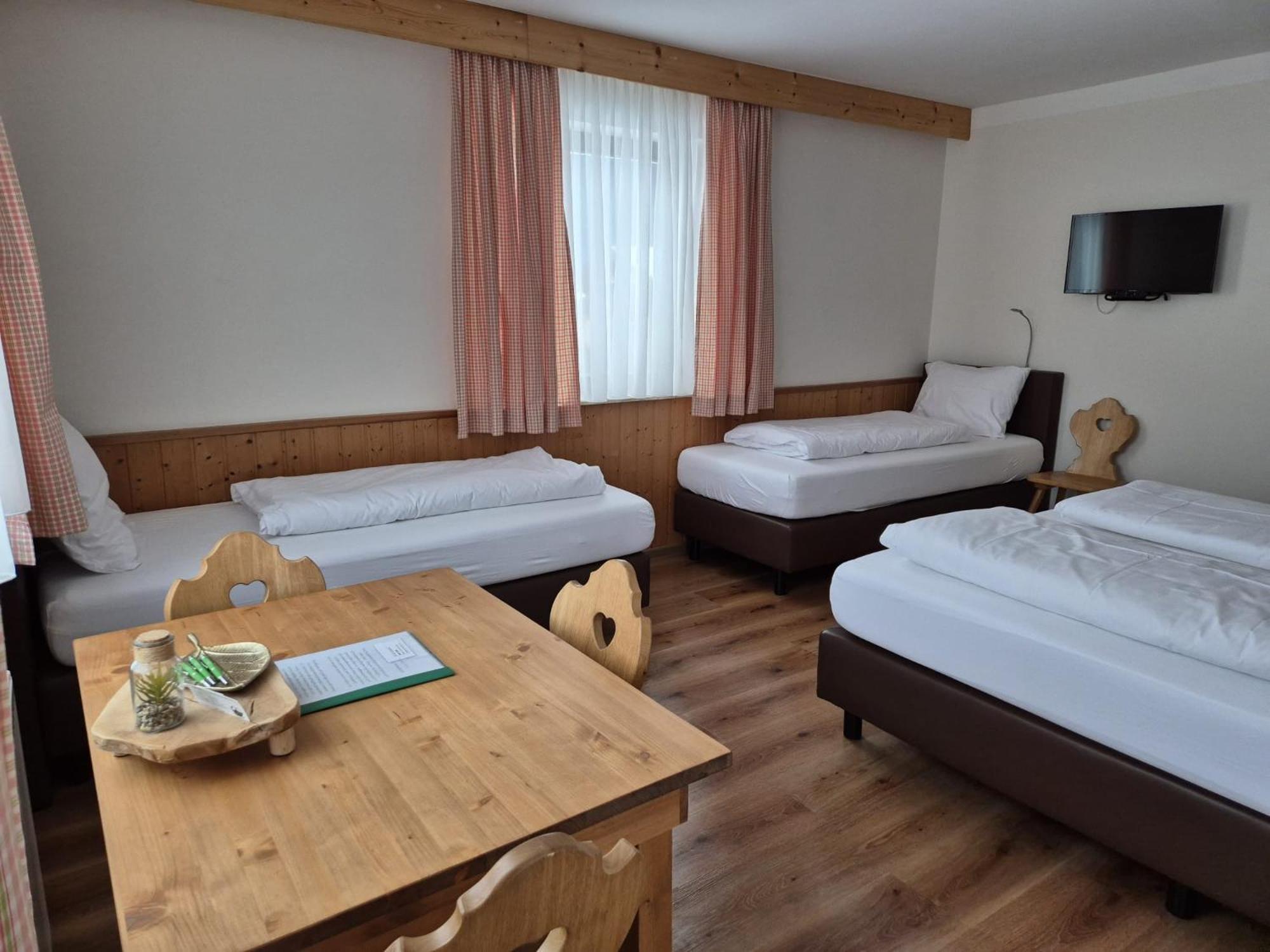 Gaestehaus Zum Steirischen Kuss Aich  Exterior foto