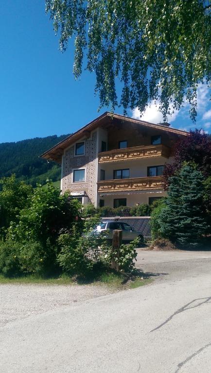 Gaestehaus Zum Steirischen Kuss Aich  Exterior foto